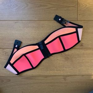 Triangl Bikini Top